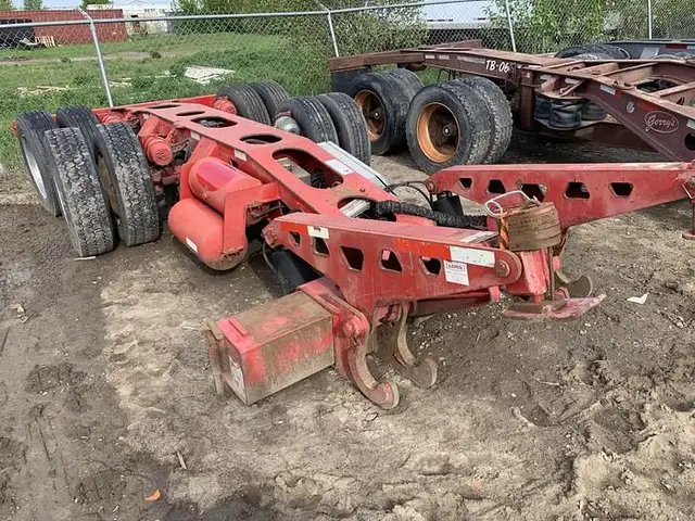2014 Aspen Tandem Axle Booster in Heavy Equipment in St. Albert - Image 4