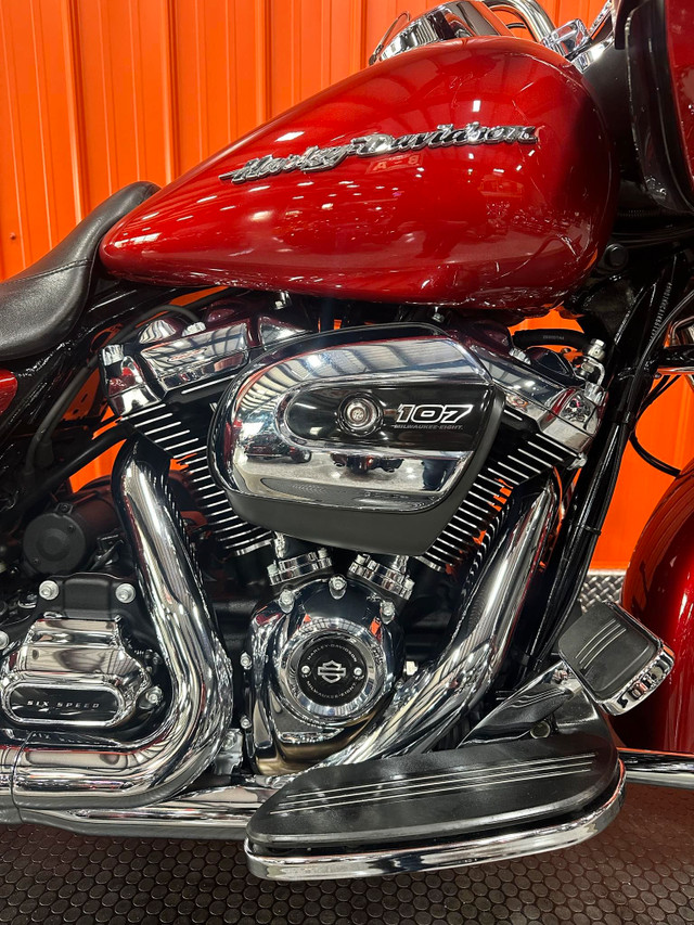 2019 HARLEY DAVIDSON ROAD GLIDE . in Street, Cruisers & Choppers in Moncton - Image 3