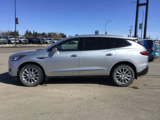 2020 Buick Enclave Premium in Cars & Trucks in Regina - Image 4