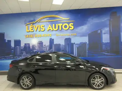 KIA FORTE 2023 GT-LINE AUTOMATIQUE TOUT ÉQUIPÉ / PUSH START / INTÉRIEUR EN CUIR NOIR CHAUFFANT, ÉLEC...