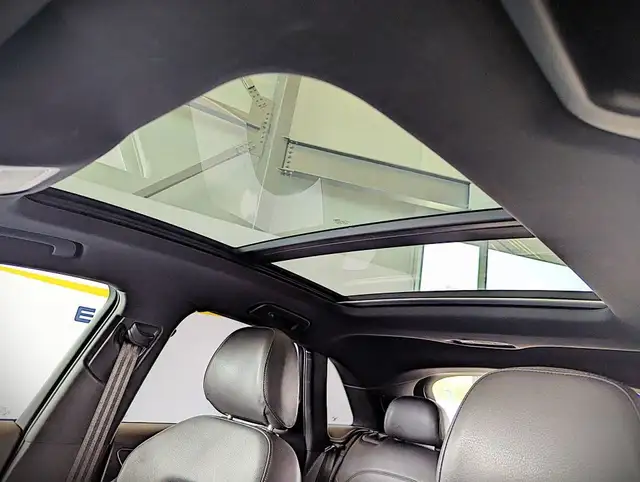2018 Audi Q3 Progressiv in Cars & Trucks in City of Montréal - Image 32