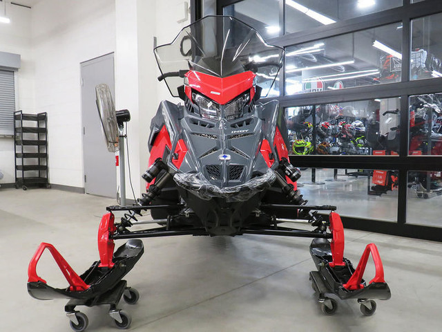 2024 Polaris 650 Indy Adventure 137 Indy Red in Snowmobiles in Cambridge - Image 4