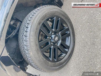 Engine: Gas V-6 4.0L L/100Km City: 14.8 L/100Km Hwy: 12.5 Safety Equipment Electronic Stability Cont... (image 8)