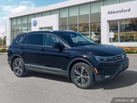 This Volkswagen Tiguan delivers a Intercooled Turbo Regular Unleaded I-4 2.0 L/121 engine powering t... (image 6)