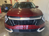 Welcome Ontario customers! All our vehicles are Ontario safety check/e-tested. We offer financing ad... (image 2)