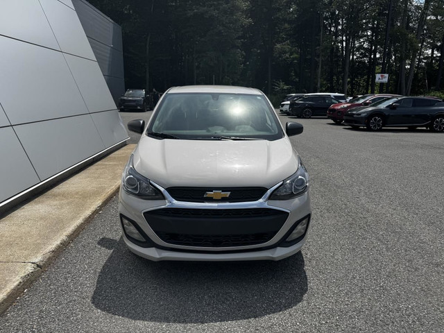 Chevrolet Spark LS à hayon 4 portes Manuel Tissu A/C Caméra recu in Cars & Trucks in Trois-Rivières - Image 2