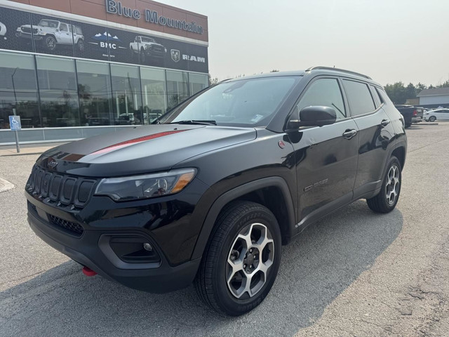 2022 Jeep Compass Trailhawk Elite 4x4 for sale in Cars & Trucks in Barrie