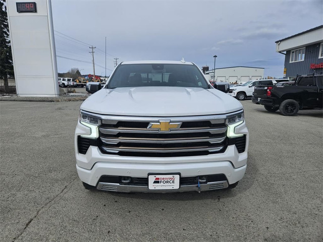  2022 Chevrolet Silverado 1500 High Country in Cars & Trucks in Whitehorse - Image 2