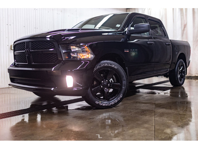 2023 Ram 1500 Classic 4x4 Crew Cab Express PSeat BCam in Cars & Trucks in Red Deer - Image 4