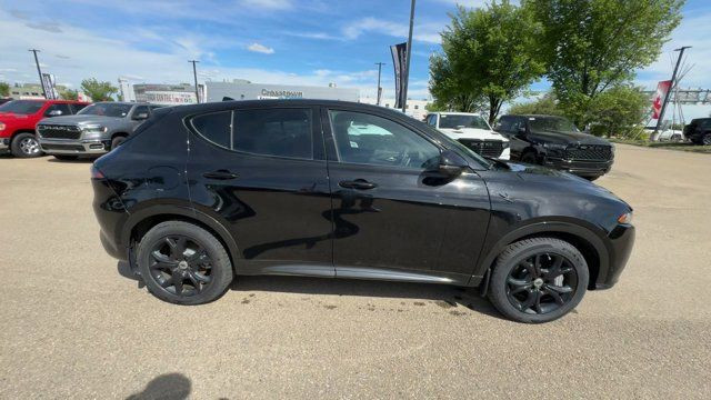 2024 Dodge Hornet R/T Plus | R/T BlackTop Package in Cars & Trucks in Edmonton - Image 4