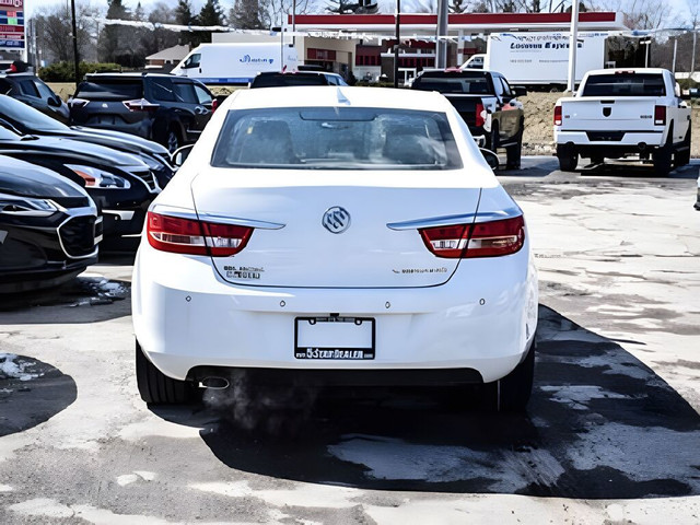 2017 Buick Verano ONLY 37K NAV LEATHER SUNROOF WE FINANCE ALL CR in Cars & Trucks in London - Image 3