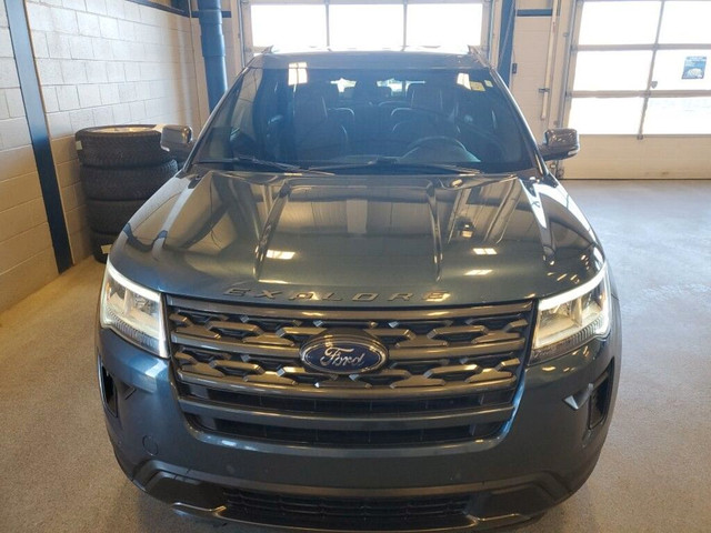  2018 Ford Explorer XLT 202A W/ XLT APPEARENCE PACKAGE in Cars & Trucks in Moose Jaw - Image 2