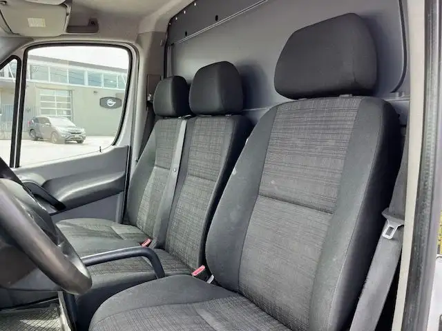 2015 Mercedes-Benz Sprinter cargo vans 2500 144 LOW ROOF-RARE 3  in Cars & Trucks in City of Toronto - Image 11