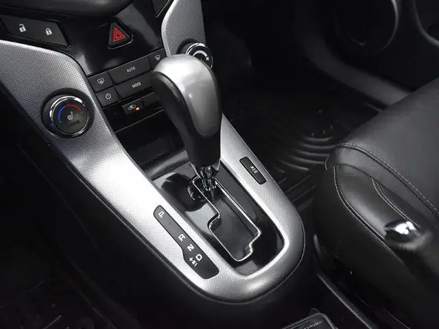 2014 Chevrolet Cruze LTZ in Cars & Trucks in Red Deer - Image 21