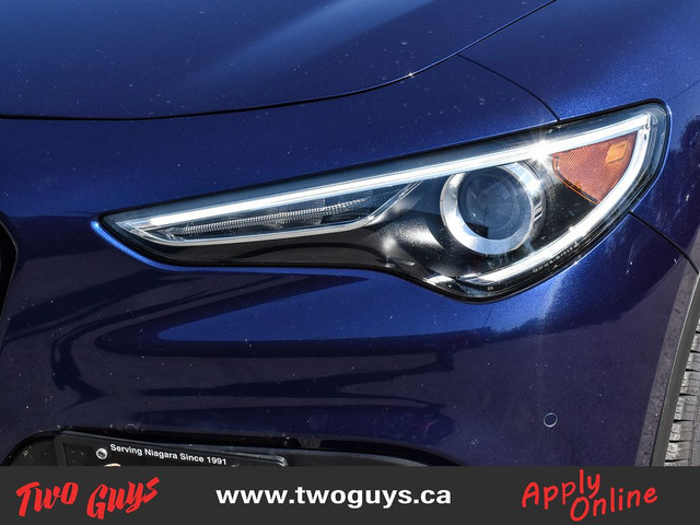 2018 Alfa Romeo Stelvio Sport AWD Leather Back Up Cam Heated Fro in Cars & Trucks in St. Catharines - Image 4