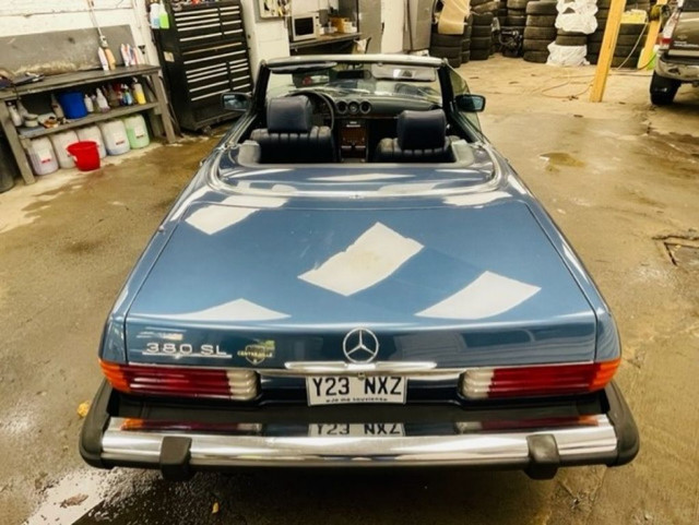 1984 Mercedes-Benz 380 Series 380SL CONVERTIBLE AUTOMATIQUE 173, in Classic Cars in Québec City - Image 3