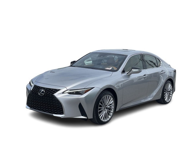 2025 Lexus IS IS 300 in Cars & Trucks in Laval / North Shore