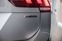 Intégration Bluetooth + Commandes Audio au Volant + Régulateur de Vitesse + Caméra de Recul + Rétrov... (image 9)