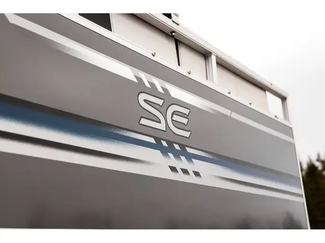 2025 South Bay Pontoons 18 SE CR in Powerboats & Motorboats in Québec City - Image 4