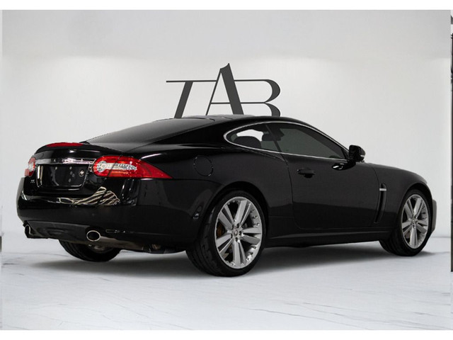 2011 Jaguar XK COUPE | B&W | 20 IN WHEELS | NAV in Cars & Trucks in Mississauga / Peel Region - Image 4