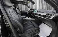 Introducing this monster 2015 BMW X5 50iXdrive M sport with the glorious V8 Engine! Bmw makes some o... (image 9)
