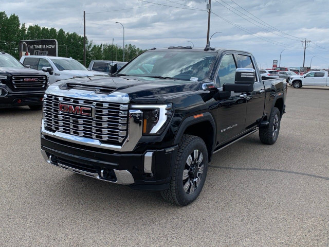 2025 GMC Sierra 3500HD in Cars & Trucks in Medicine Hat - Image 3