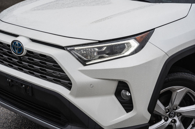 2019 Toyota RAV4 Hybrid Limited | VENTILATED SEATS | ACC | LKA | in Cars & Trucks in Markham / York Region - Image 2