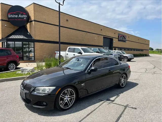 2011 BMW 3 Series Cabriolet 335is in Cars & Trucks in Mississauga / Peel Region - Image 2