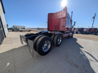 LOW KMS 2007 Western Star 4900SF Detroit Series 60 515 HP Engine Rebuilt at 389,549KMS / 12,709HRS i... (image 6)