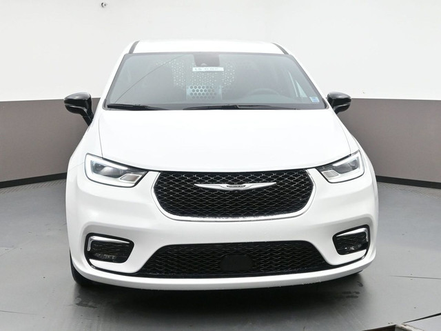 2024 Chrysler Pacifica Commercial Upfit in Cars & Trucks in City of Halifax - Image 2