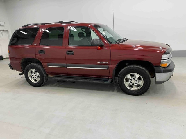 2002 Chevrolet Tahoe in Cars & Trucks in Lethbridge - Image 4
