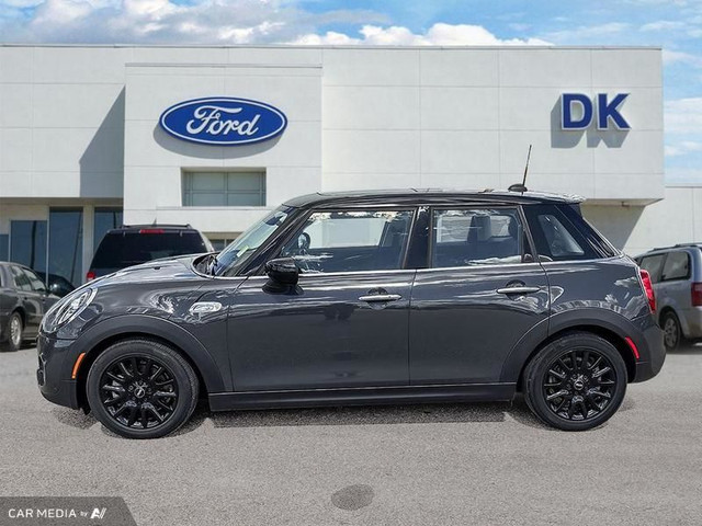 2020 MINI 5 Door Cooper S w/Leather, Nav, and More! in Cars & Trucks in Edmonton - Image 3