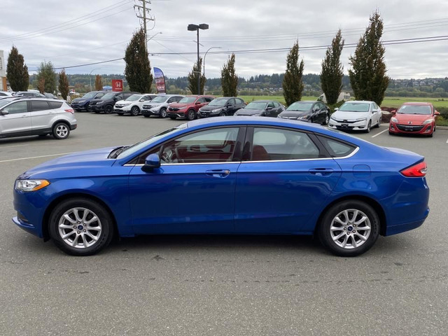 2017 Ford Fusion S in Cars & Trucks in Comox / Courtenay / Cumberland - Image 4