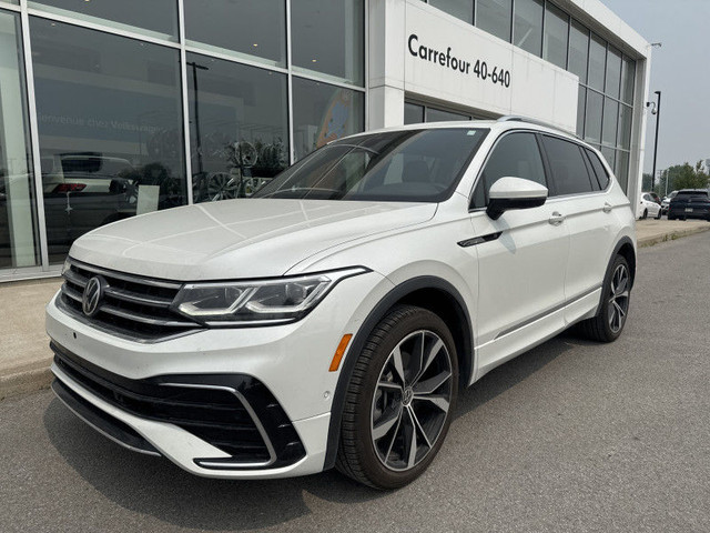 2023 VOLKSWAGEN TIGUAN HIGHLINE RLINE 4MOTION CUIR TOIT PANO CAR in Cars & Trucks in Laval / North Shore