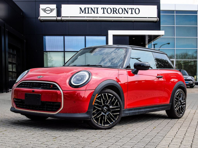 2025 MINI 3 Door S | CPO | Premier+ | Favoured Style | Clean Car in Cars & Trucks in City of Toronto