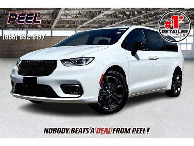 2026 Chrysler Pacifica Select in Cars & Trucks in Mississauga / Peel Region