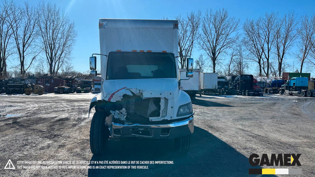 2016 HINO 268 CAMION DRY BOX ACCIDENTE in Heavy Trucks in Longueuil / South Shore - Image 3
