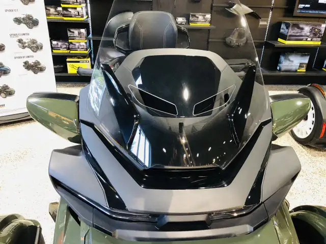 2023 Can-Am Spyder SE6 RT S-T-S in Street, Cruisers & Choppers in Ottawa - Image 24