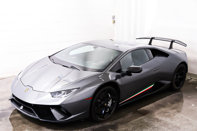 2018 Lamborghini Huracàn PERFORMANTE + AWD + 631 HP AILERON ARRI in Cars & Trucks in Laval / North Shore - Image 3