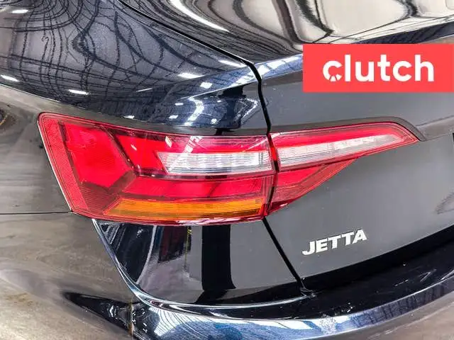 2019 Volkswagen Jetta Highline w/ Apple CarPlay, Heated Front Se in Cars & Trucks in City of Toronto - Image 17