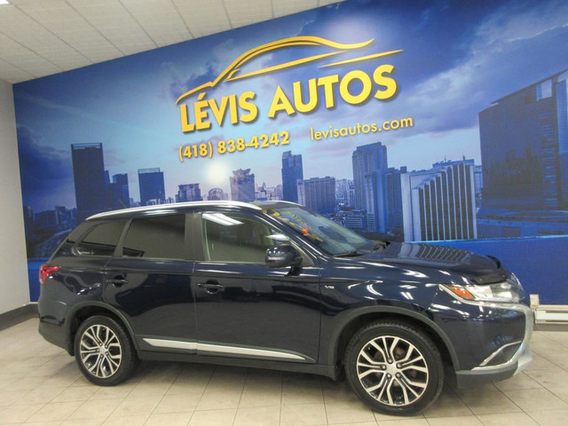 MITSUBISHI OUTLANDER 2016 SE TOURING AWC 7 PASSAGERS TOIT OUVRAN in Cars & Trucks in Lévis - Image 2