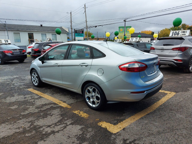 2014 Ford Fiesta S dans Autos et camions  à Laval/Rive Nord - Image 3