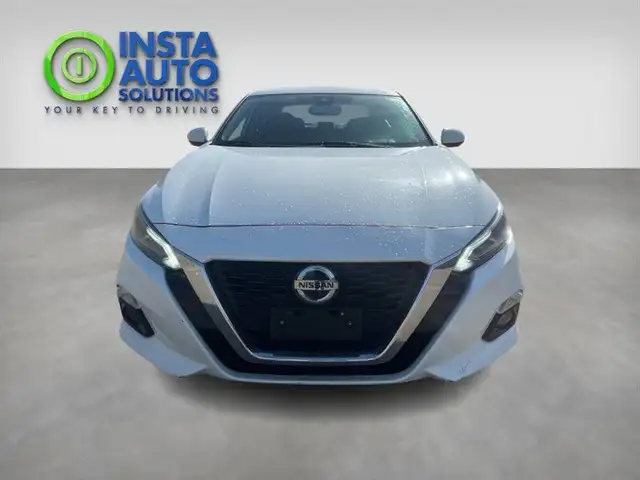 2019 Nissan Altima 2.5 Platinum AWD in Cars & Trucks in St. Albert - Image 6