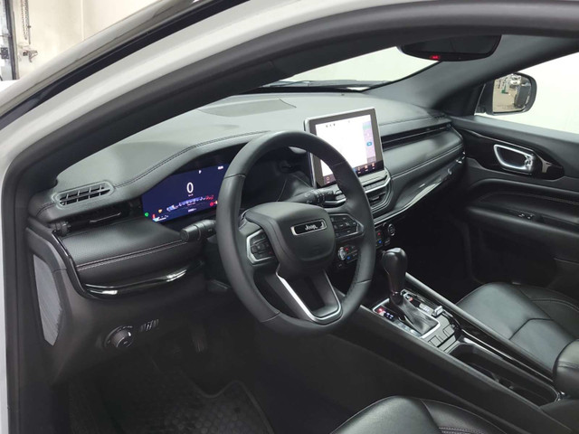 2023 Jeep Compass Altitude ALTITUDE/AWD/BLACK LEATHER/BIG WHE... in Cars & Trucks in Belleville - Image 2