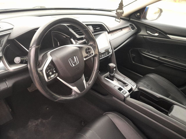 2016 Honda Civic Touring in Cars & Trucks in City of Toronto - Image 4
