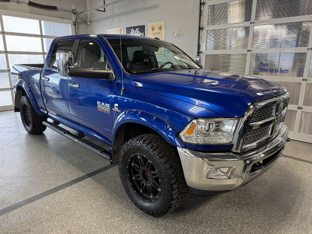 2014 RAM 2500 Laramie in Cars & Trucks in Medicine Hat - Image 2