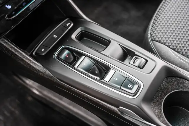 2023 Chevrolet Bolt EV 1LT * Carplay * Sieges Chauffant et Elect in Cars & Trucks in City of Montréal - Image 17