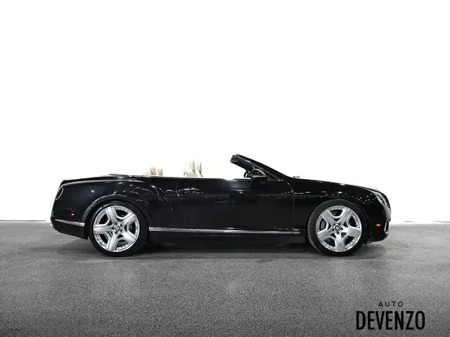 2013 Bentley Continental GT W12 567HP Mulliner Specification in Cars & Trucks in Laval / North Shore - Image 4
