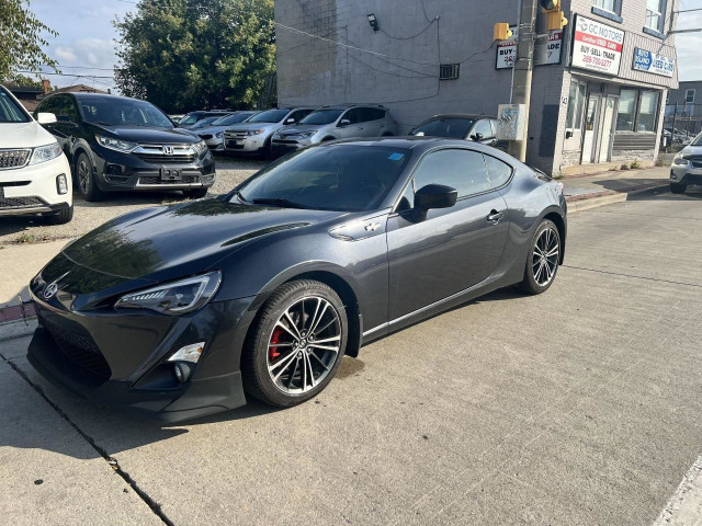 2016 Scion FR-S 2DR CPE MAN in Cars & Trucks in Hamilton - Image 4