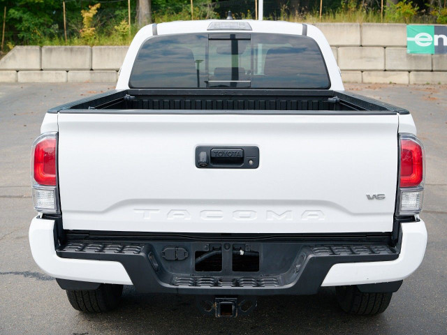 2022 Toyota Tacoma in Cars & Trucks in Kamloops - Image 3